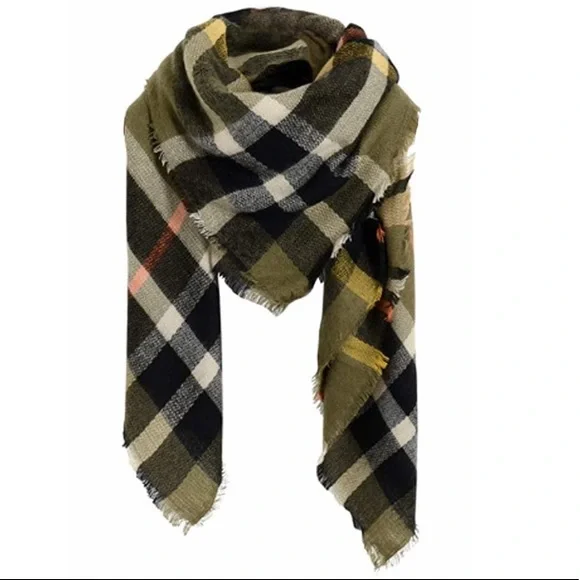 Oversized Green Plaid Blanket Scarf - Picture 7 of 10